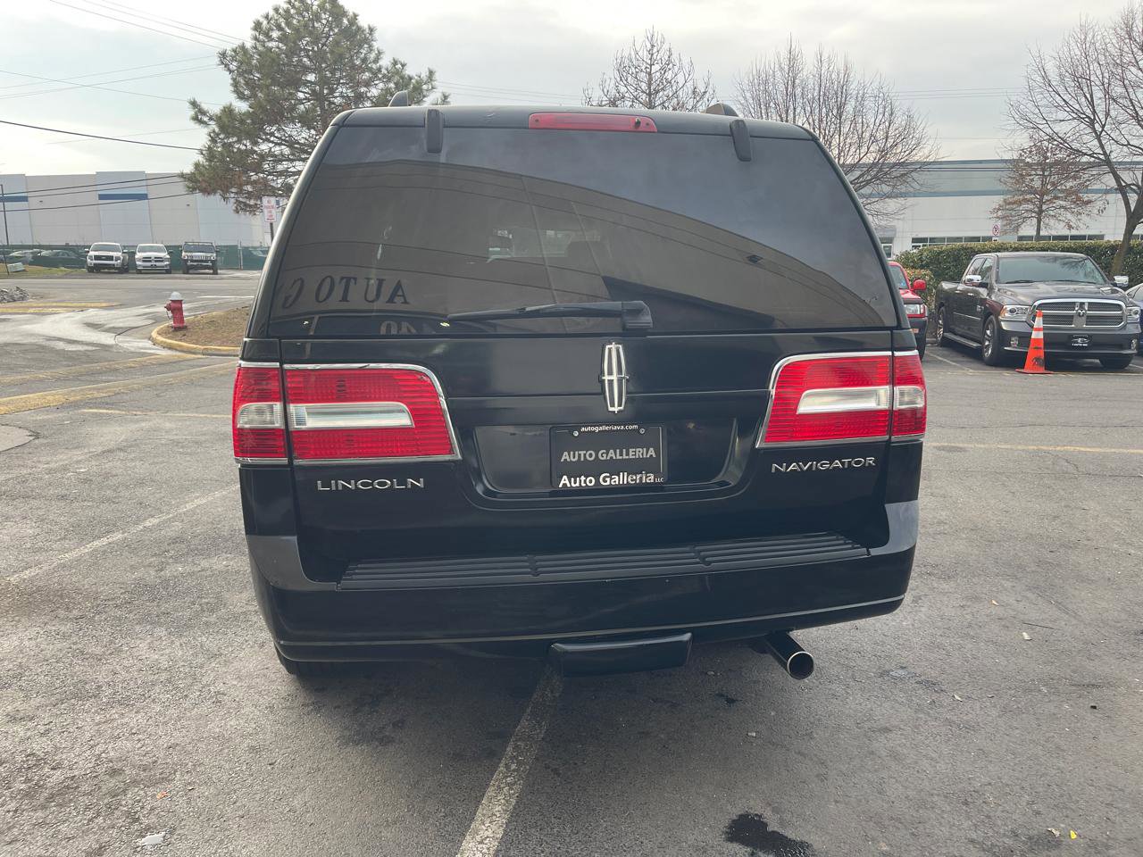 Used 2008 Lincoln Navigator 4WD image 7