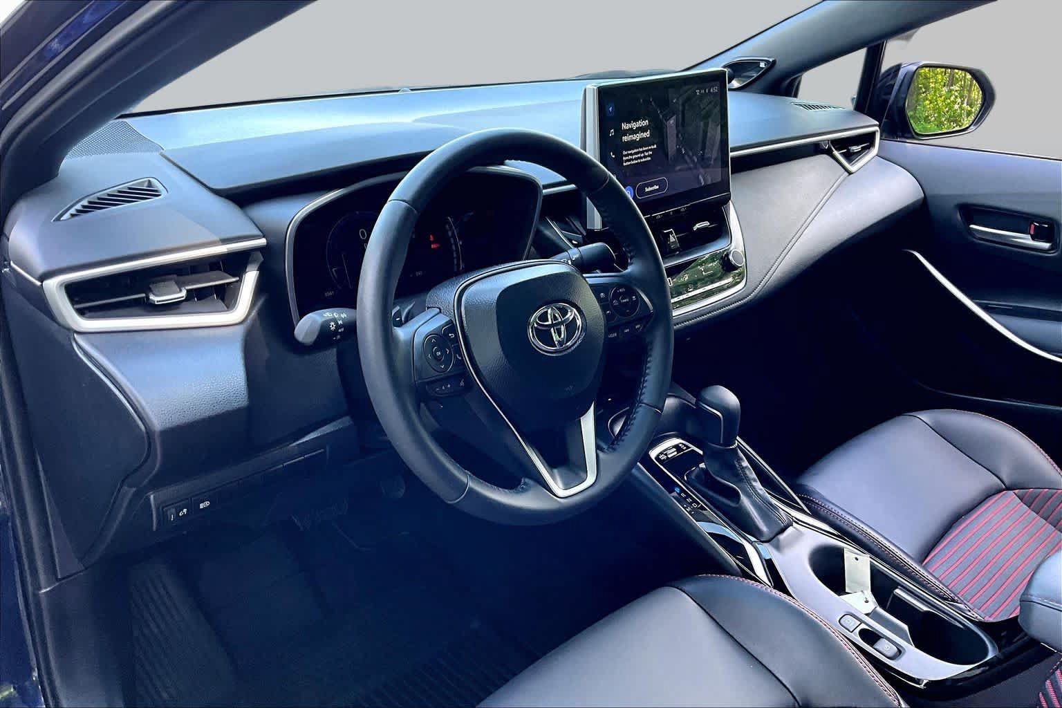 Certified 2025 Toyota Corolla XSE FWD image 17