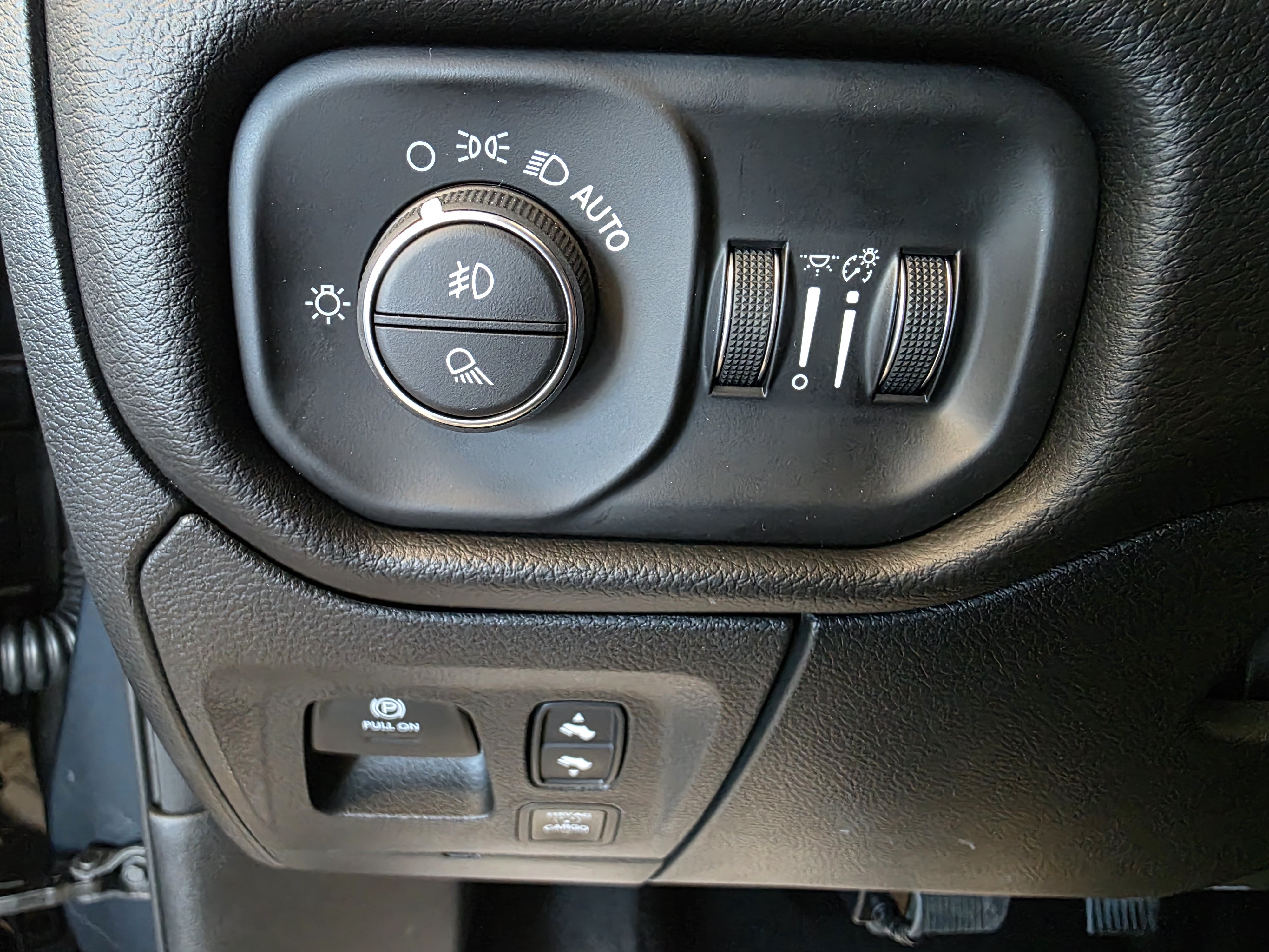 New 2026 RAM 1500 Big Horn AWD/4WD image 12