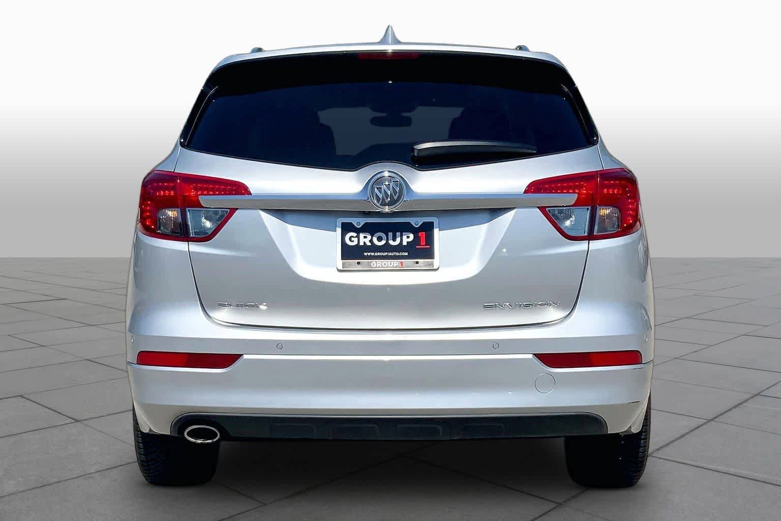 Used 2017 Buick Envision Essence FWD image 5