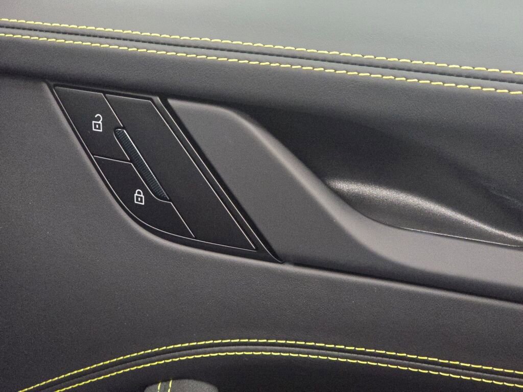 Certified 2025 Porsche 911 Carrera 4 GTS image 22