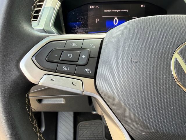 Used 2022 Volkswagen Tiguan SE AWD/4WD image 16