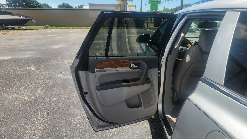 Used 2012 Buick Enclave Leather AWD/4WD image 11