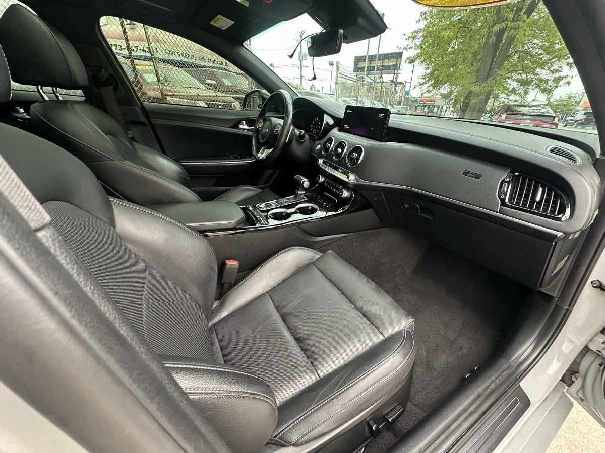 Used 2022 Kia Stinger GT-Line w/ Sun & Sound Package AWD/4WD image 27
