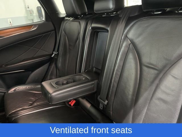Used 2017 Lincoln MKC Reserve w/ Lincoln MKC Climate Package image 40