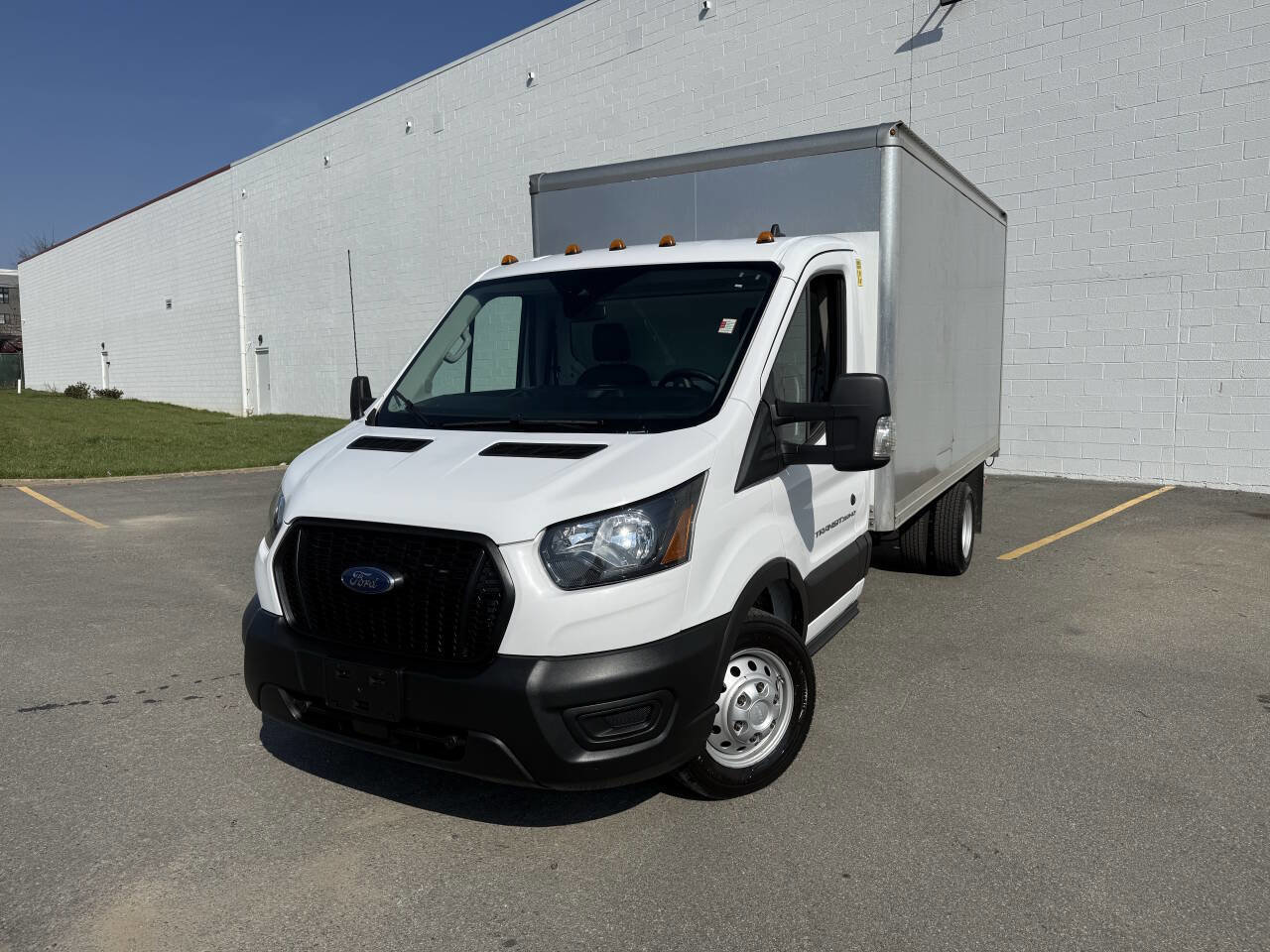 Used 2022 Ford Transit 350 image 1