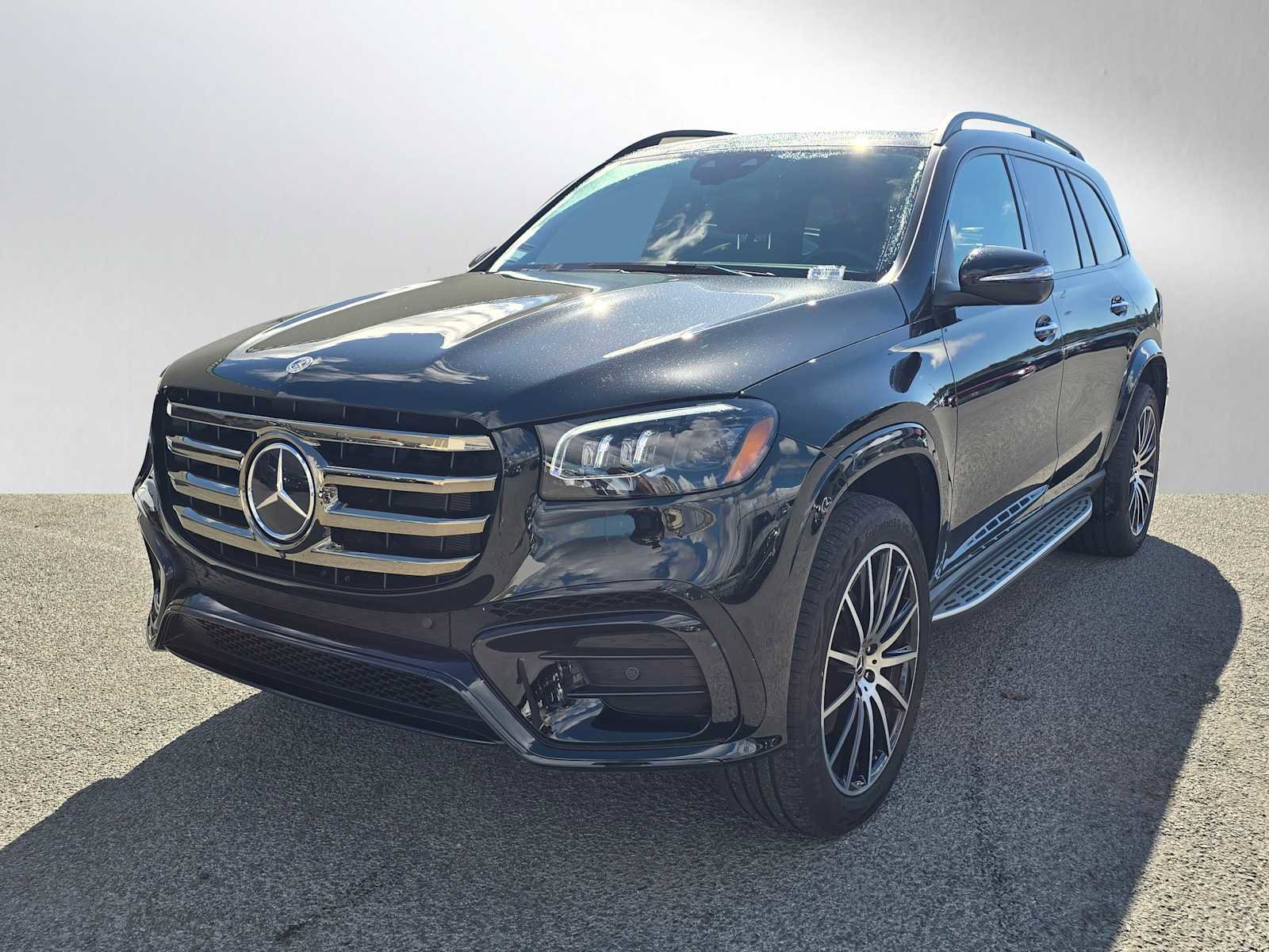 Used 2026 Mercedes-Benz GLS 450 4MATIC image 8