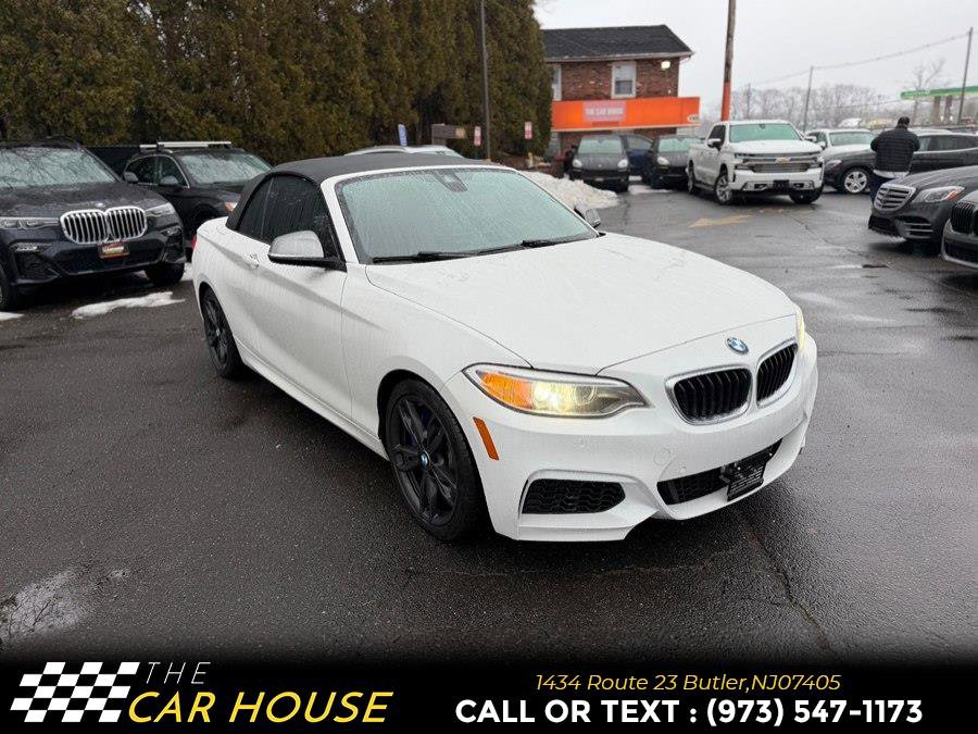 Used 2017 BMW M240i Convertible RWD image 3