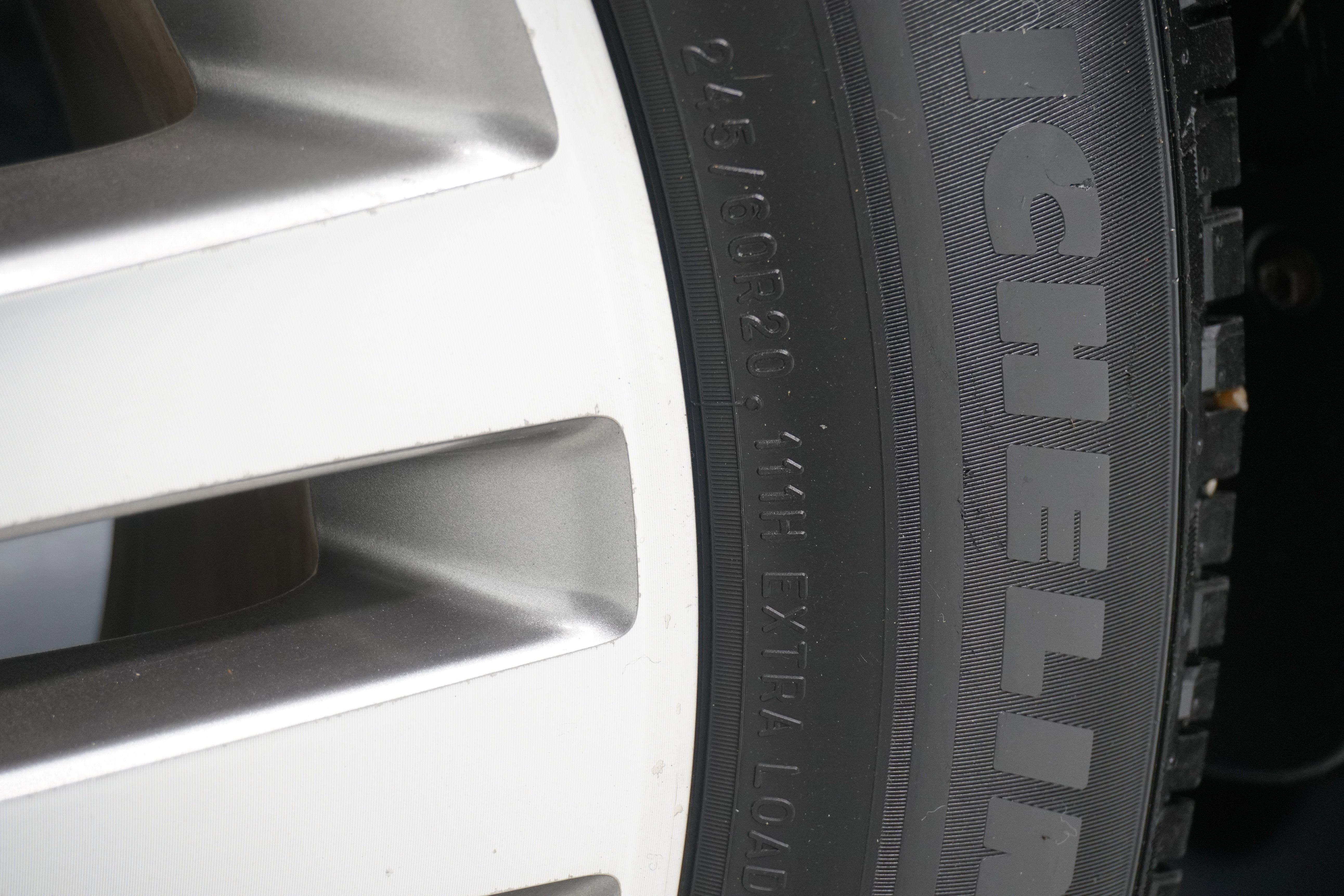 Used 2013 Toyota 4Runner Limited image 27