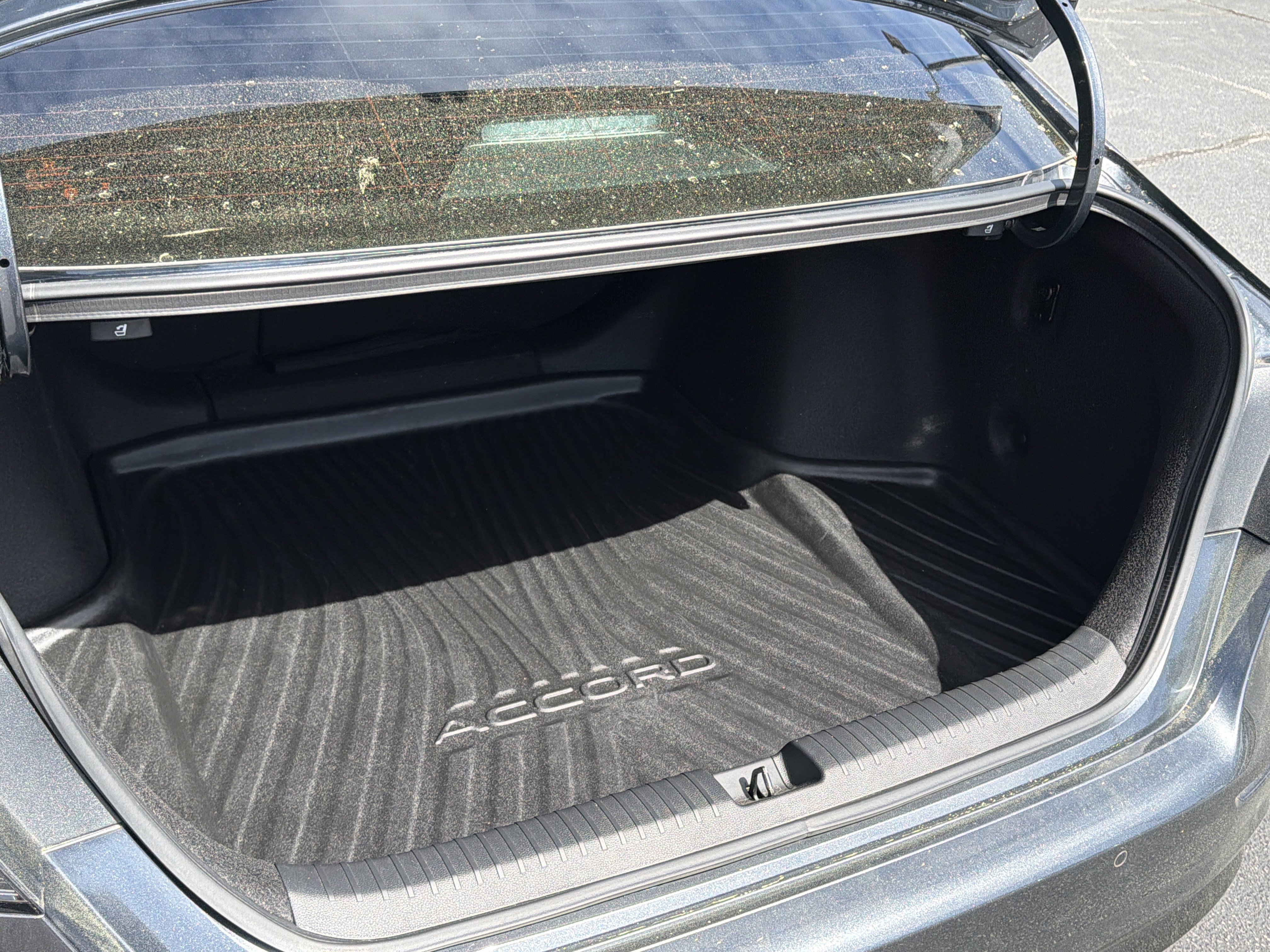 Certified 2025 Honda Accord Touring image 29