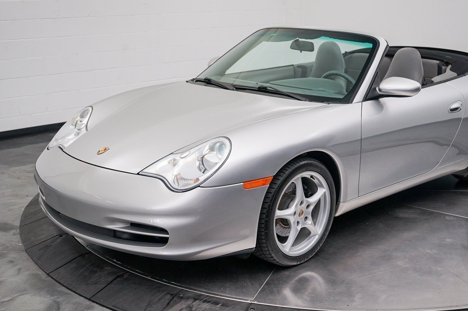 Used 2003 Porsche 911 Carrera RWD image 17