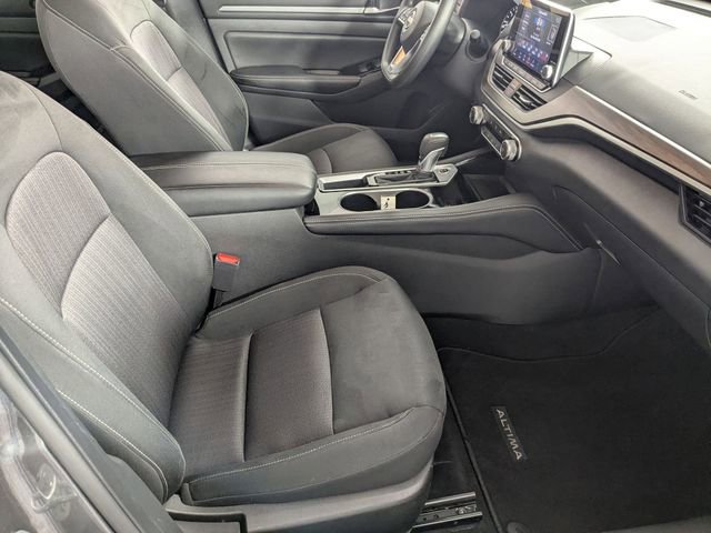 Used 2023 Nissan Altima 2.5 SV image 31