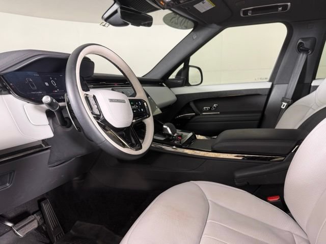 Certified 2025 Land Rover Range Rover Sport Dynamic SE AWD/4WD image 6
