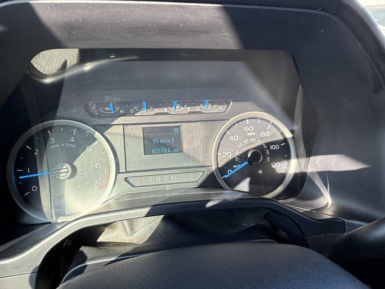 Used 2016 Ford F150 XLT image 14