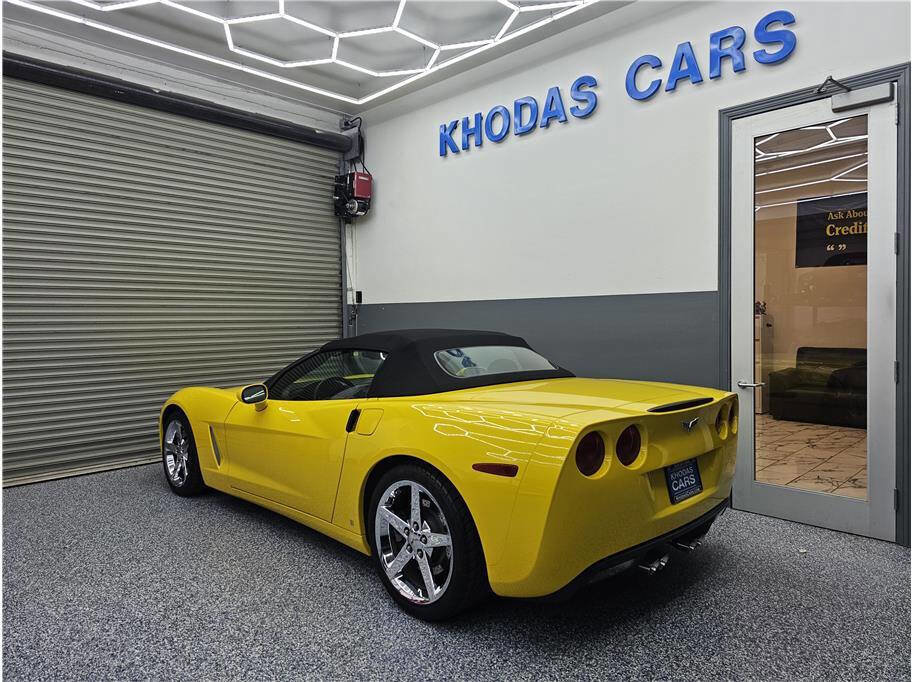 Used 2008 Chevrolet Corvette Convertible w/ Preferred Equipment Group image 3
