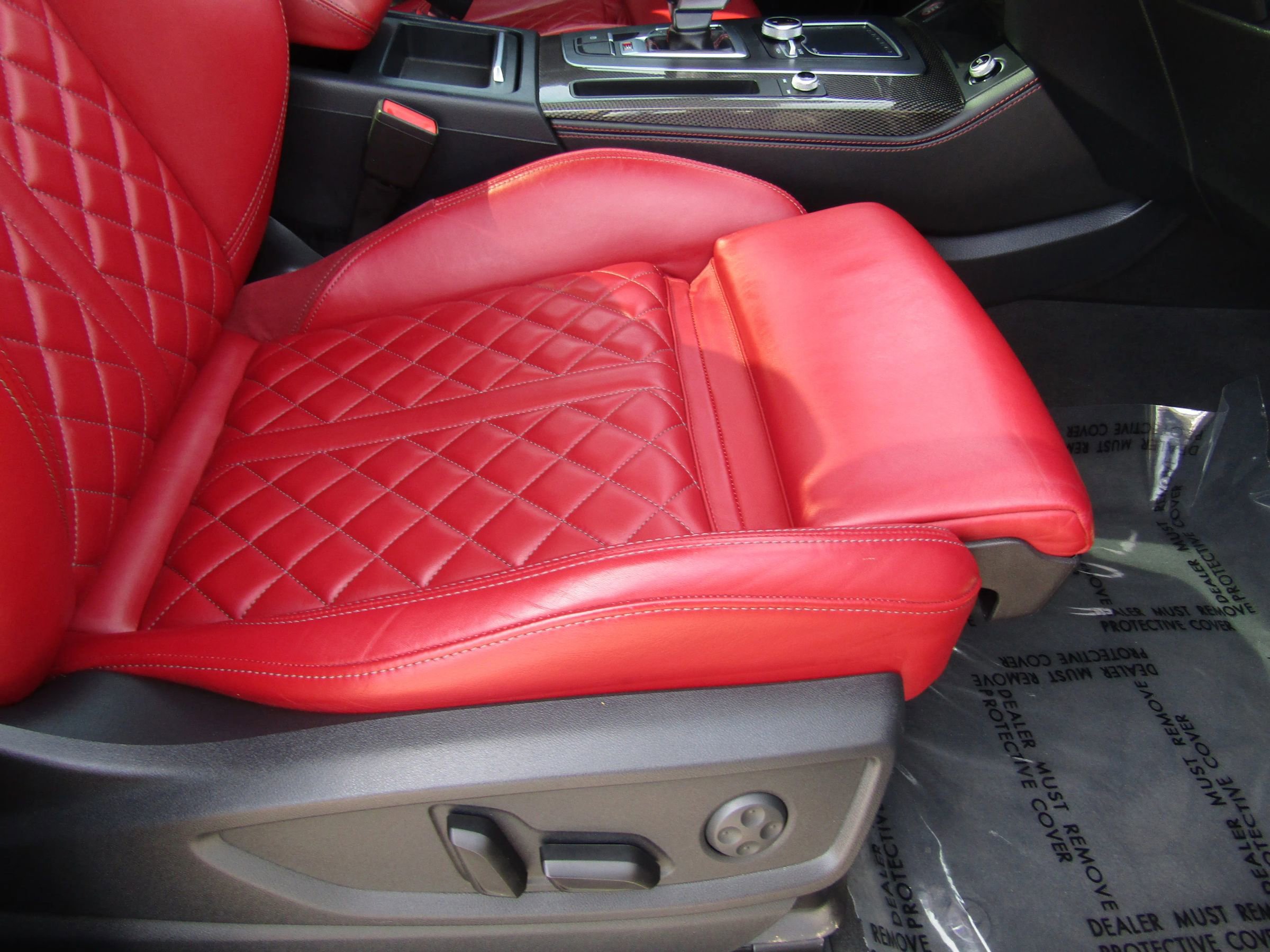 Used 2018 Audi SQ5 Premium Plus w/ S Sport Package image 13