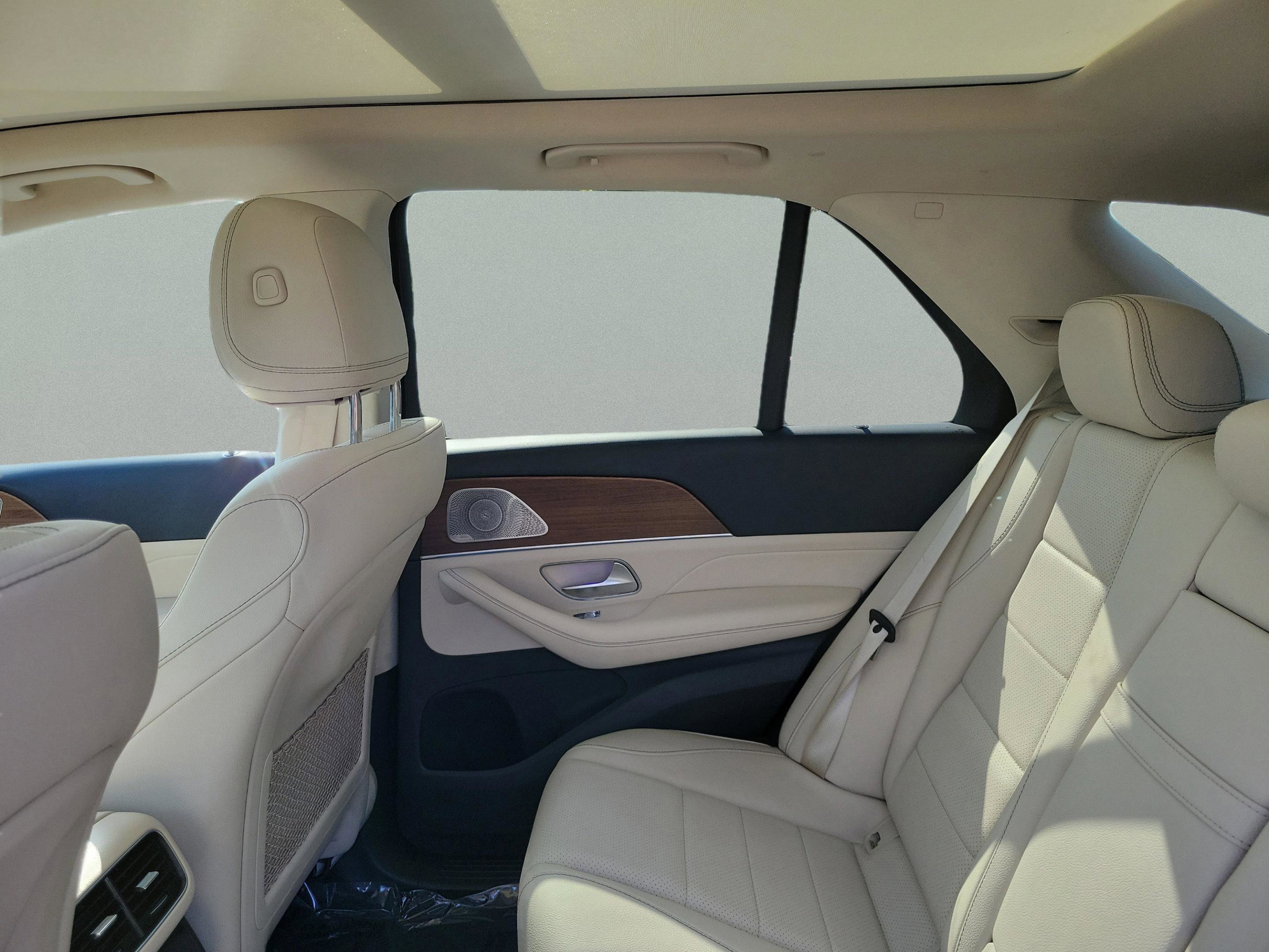 Certified 2024 Mercedes-Benz GLE 350 4MATIC image 10