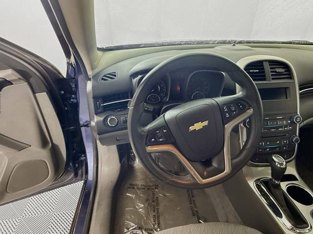 Used 2015 Chevrolet Malibu LS image 11