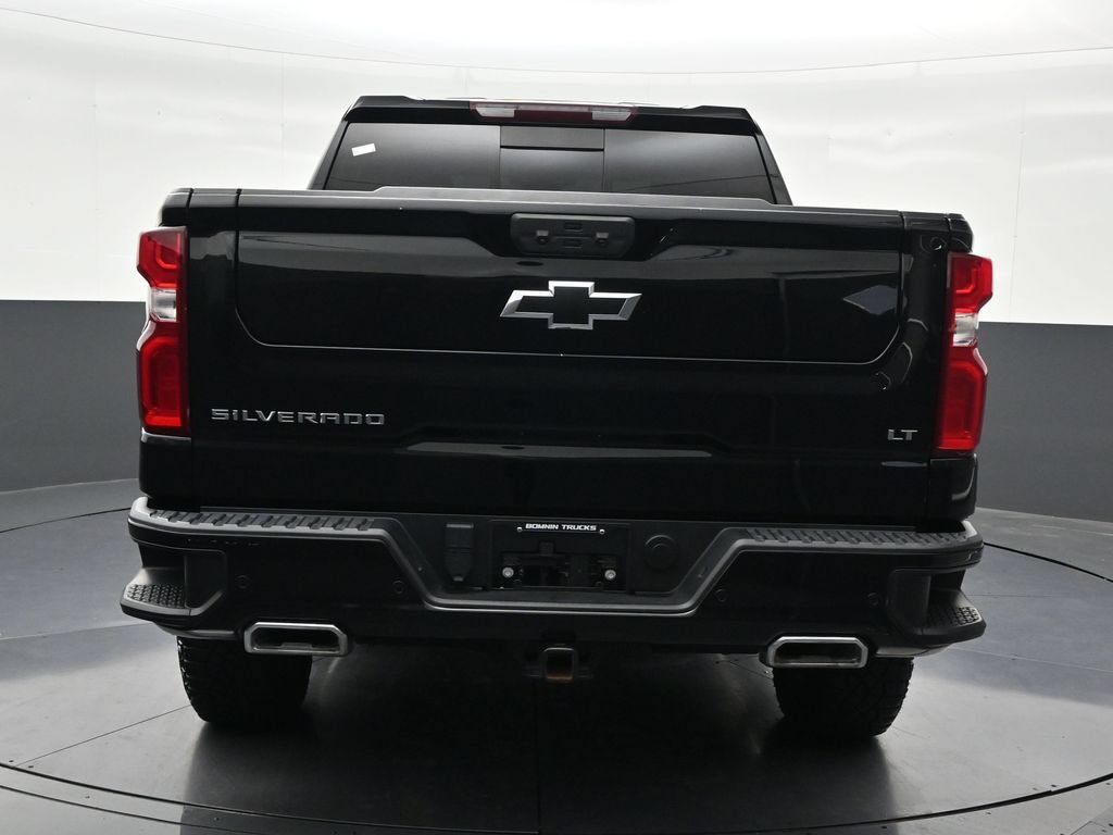 Used 2024 Chevrolet Silverado 1500 LT Trail Boss w/ LT Trail Boss Premium Package AWD/4WD image 4
