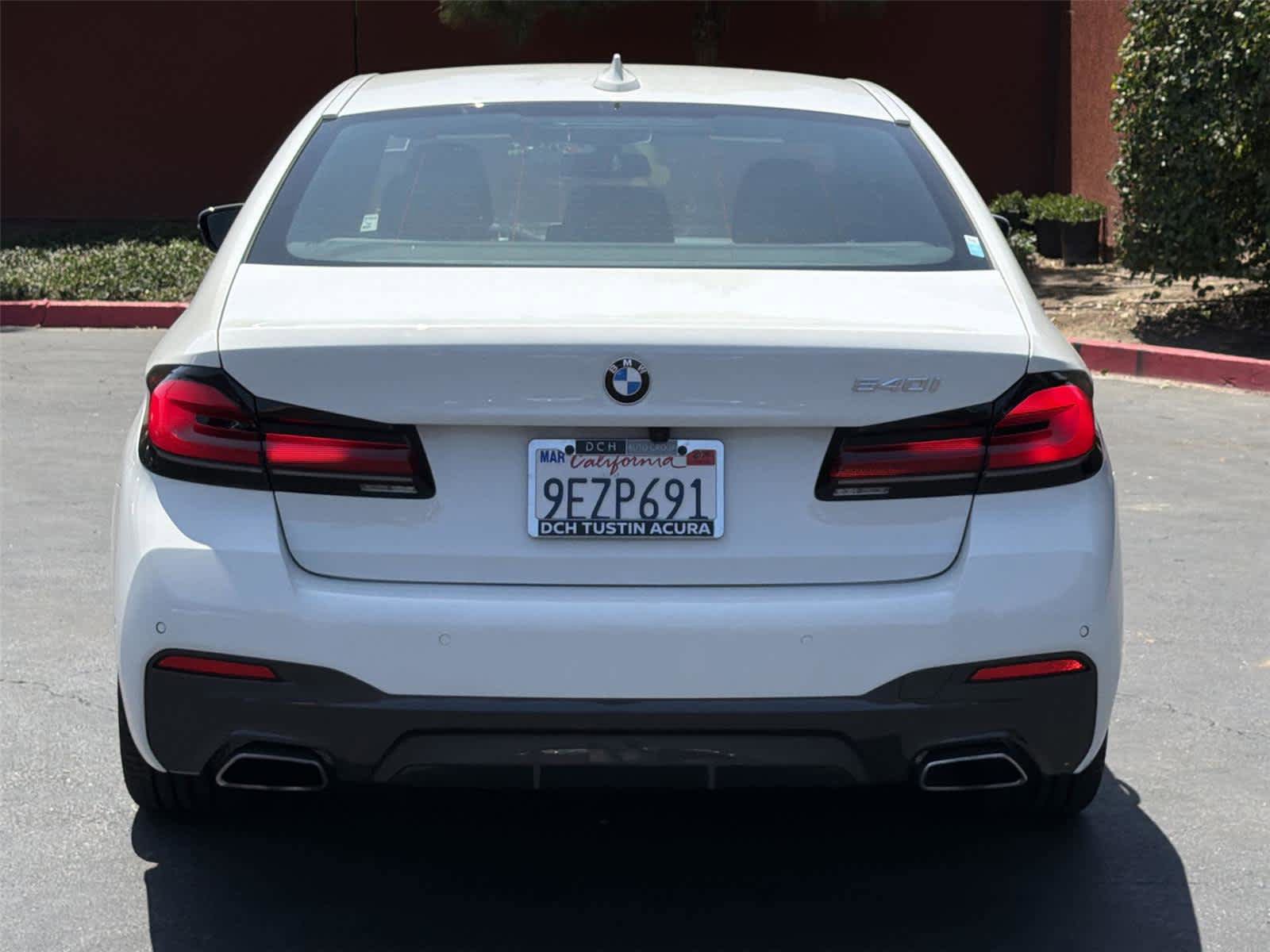 Used 2023 BMW 540i w/ M Sport Package RWD image 6