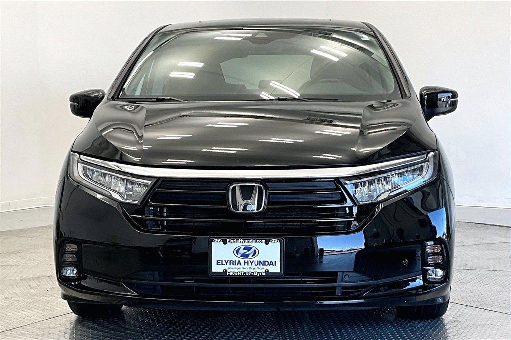 Used 2024 Honda Odyssey Touring image 3