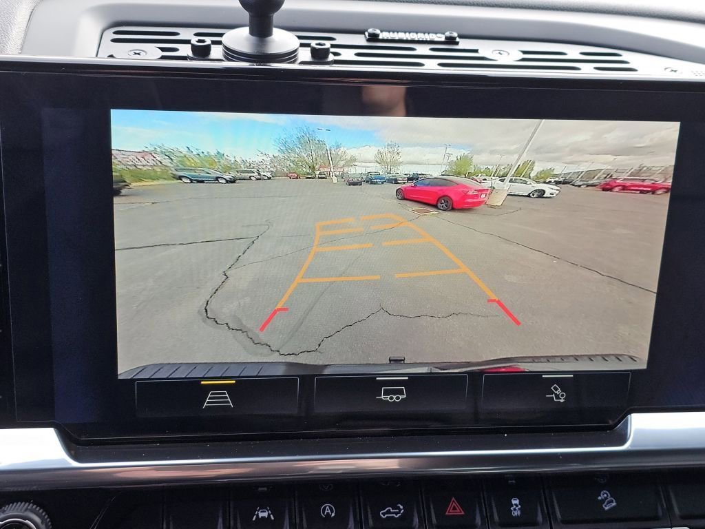 Used 2024 Chevrolet Silverado 1500 LT Trail Boss w/ Convenience Package II image 11