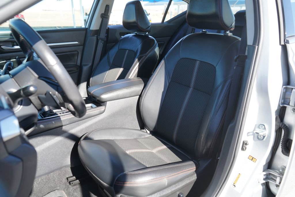 Used 2024 Nissan Altima 2.5 SR image 18