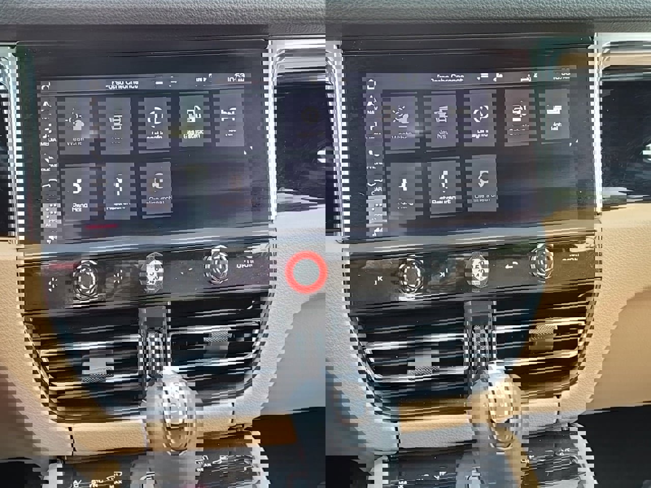 Used 2024 Porsche Macan image 15