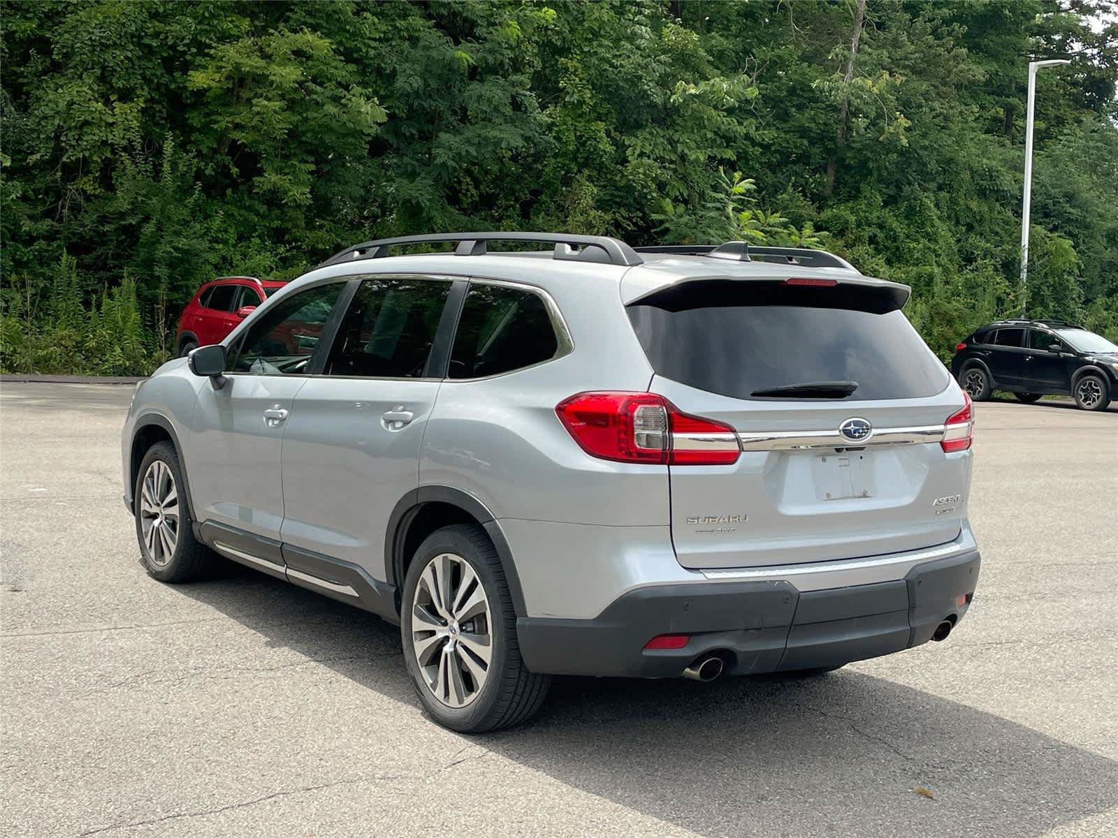 Used 2019 Subaru Ascent Limited AWD/4WD image 3