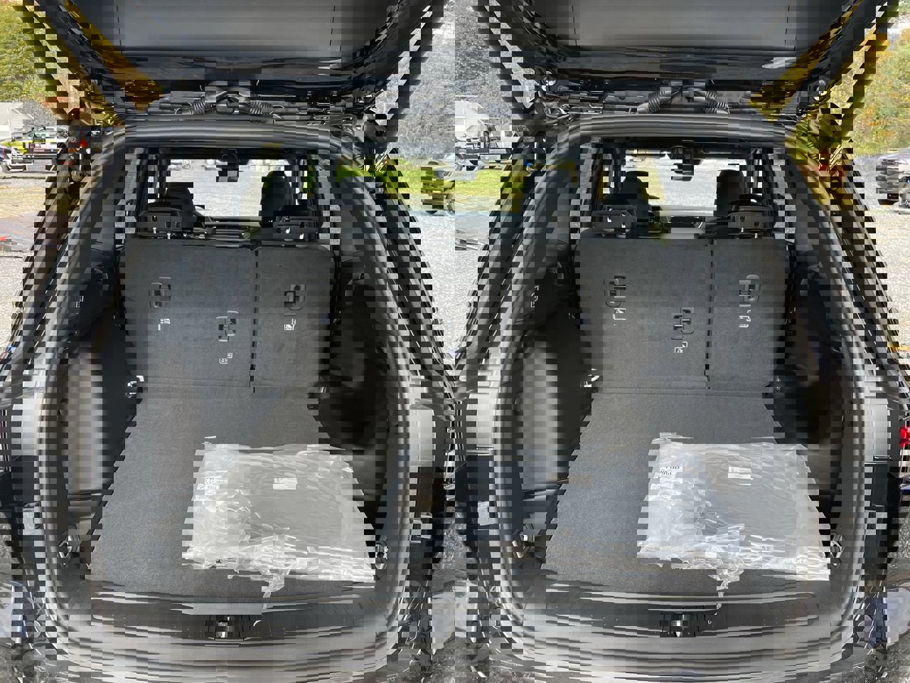 New 2025 Jeep Grand Cherokee Altitude image 23