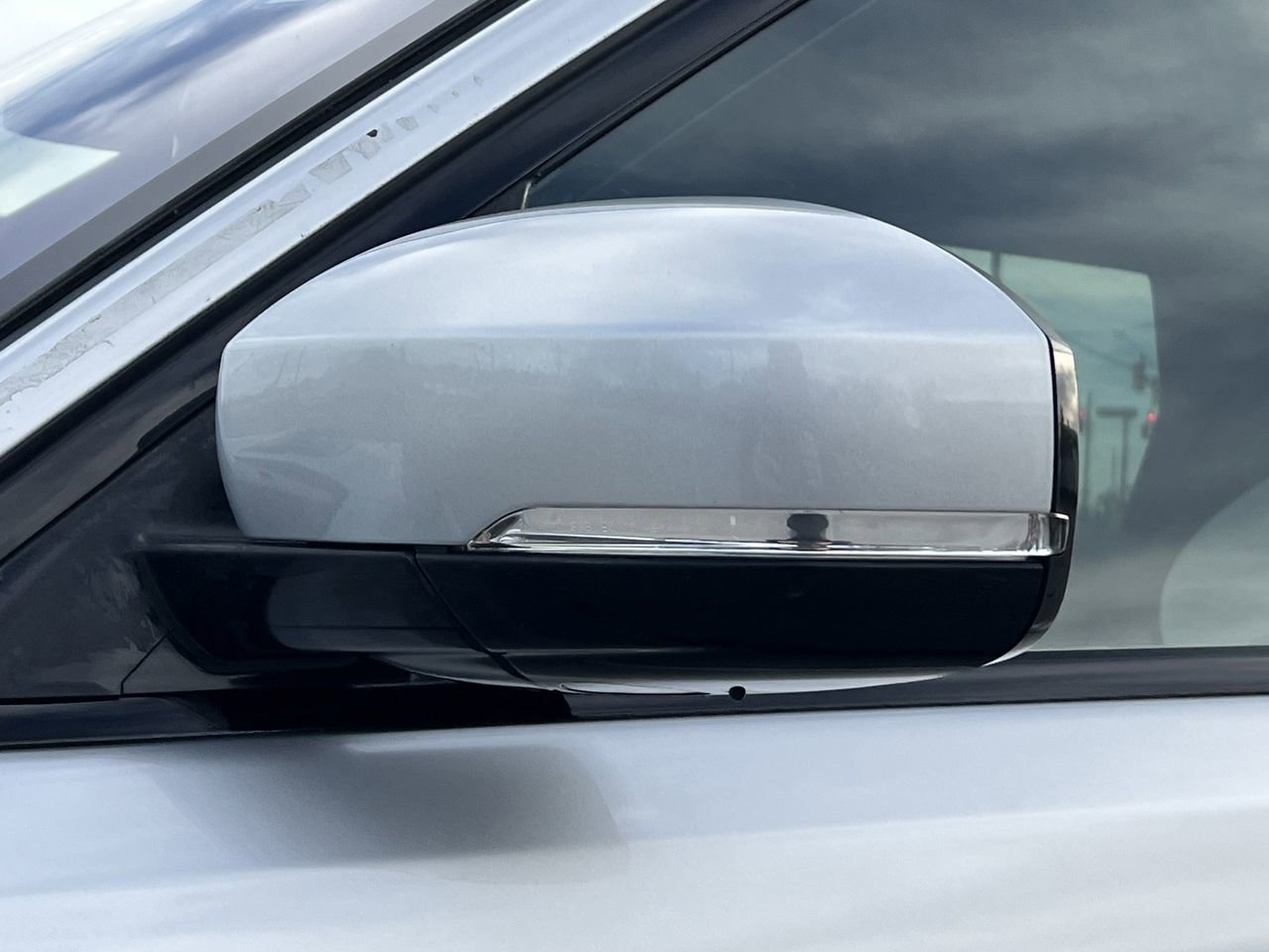 Used 2016 Land Rover Range Rover Sport HSE image 41