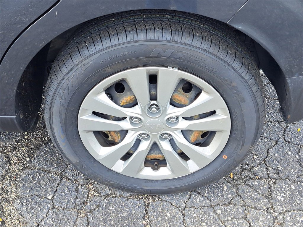 Used 2021 Kia Soul LX image 24