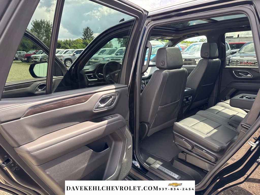 Used 2024 Chevrolet Tahoe LT w/ LT Signature Package AWD/4WD image 23