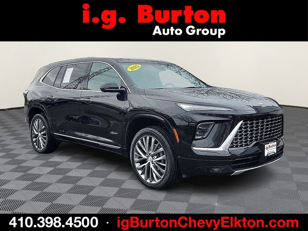 Used 2025 Buick Enclave Avenir w/ Trailering Package, 5000 lbs.