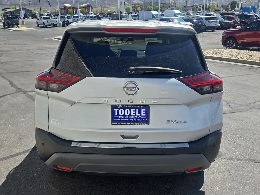 Used 2022 Nissan Rogue SV AWD/4WD image 6