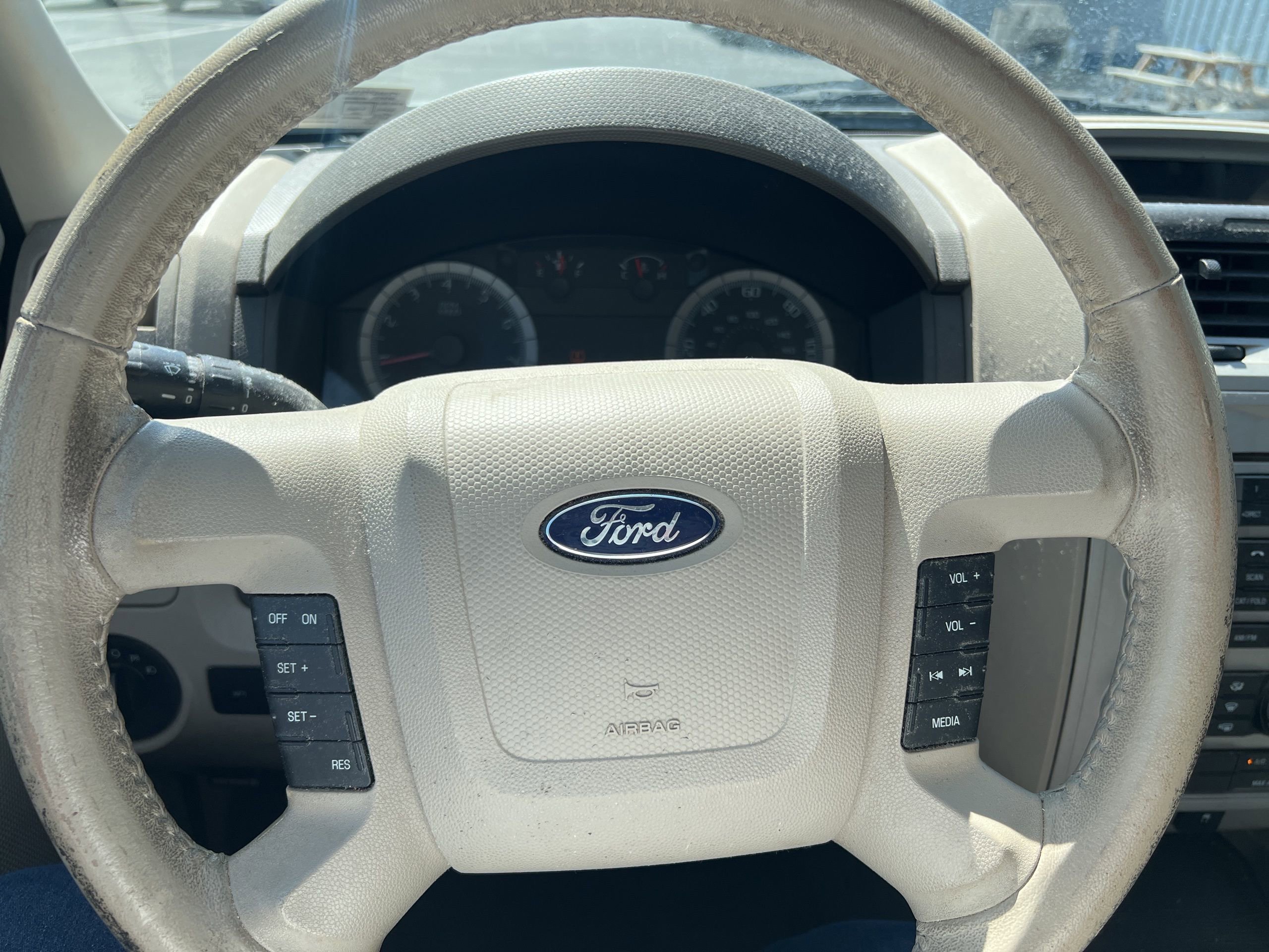 Used 2009 Ford Escape XLT image 13