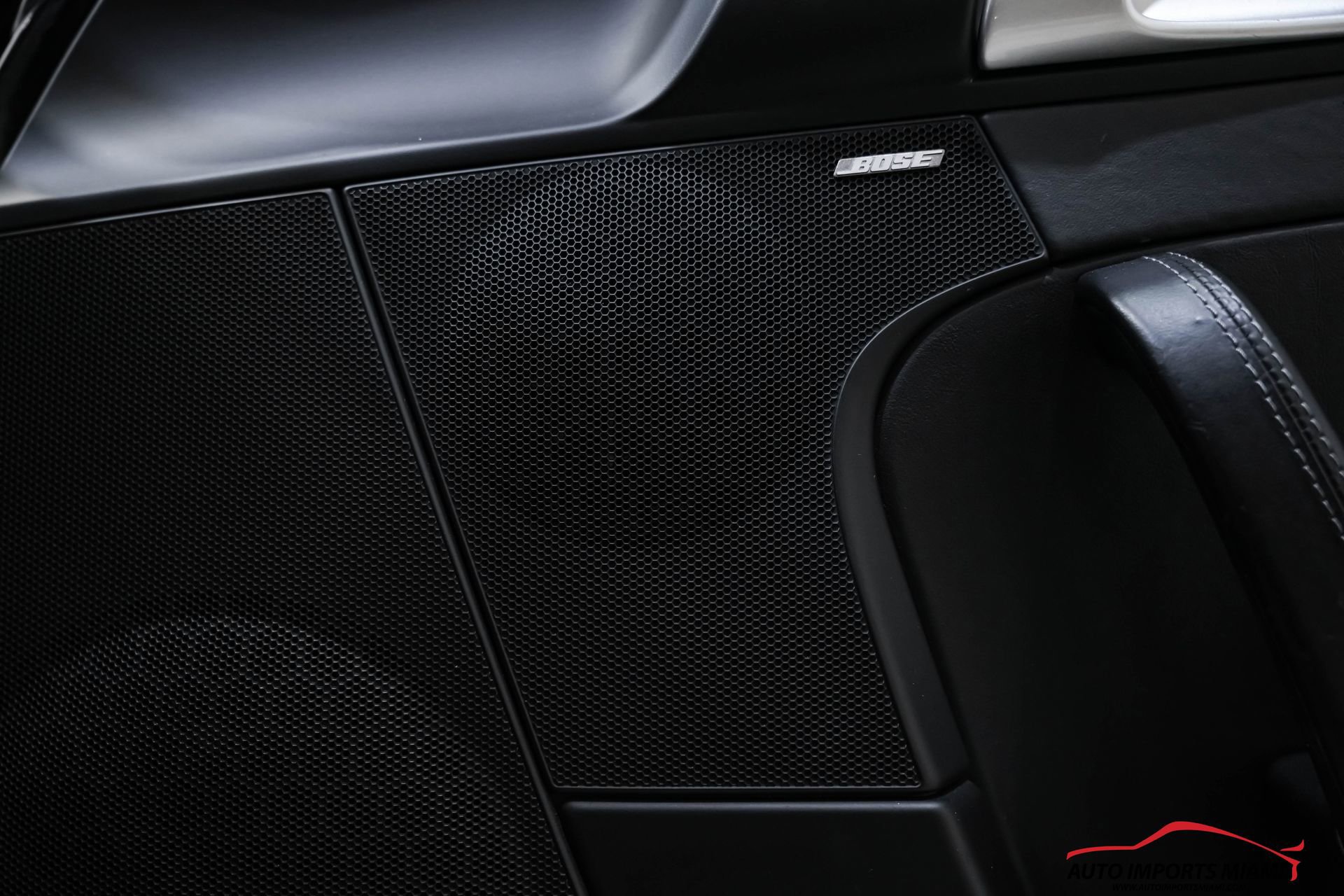 Used 2012 Porsche 911 Turbo S image 64