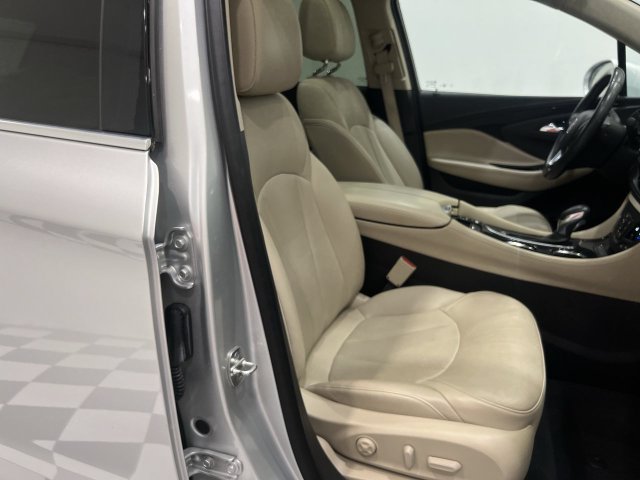 Used 2017 Buick Envision Essence FWD image 25