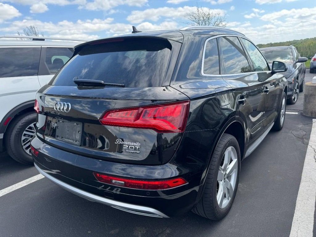 Used 2018 Audi Q5 2.0T Premium Plus w/ Premium Plus Package image 2