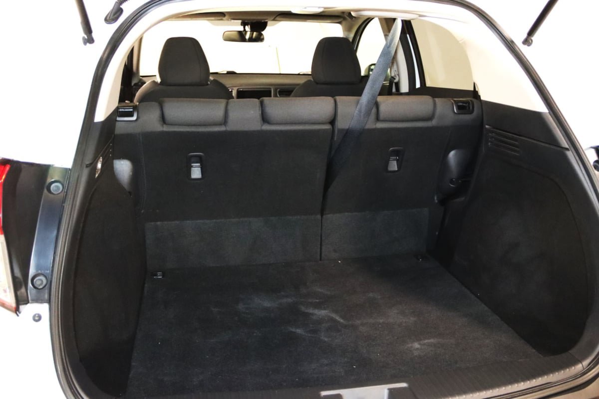 Used 2022 Honda HR-V EX image 62