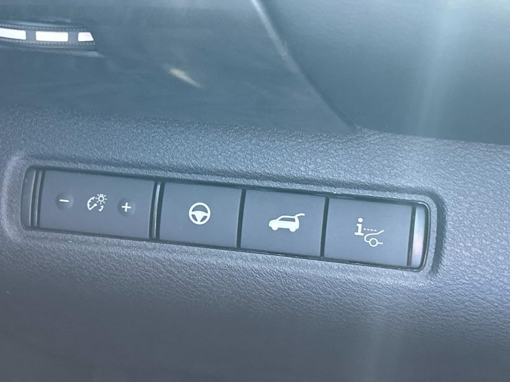 New 2026 Nissan Pathfinder Platinum AWD/4WD image 39
