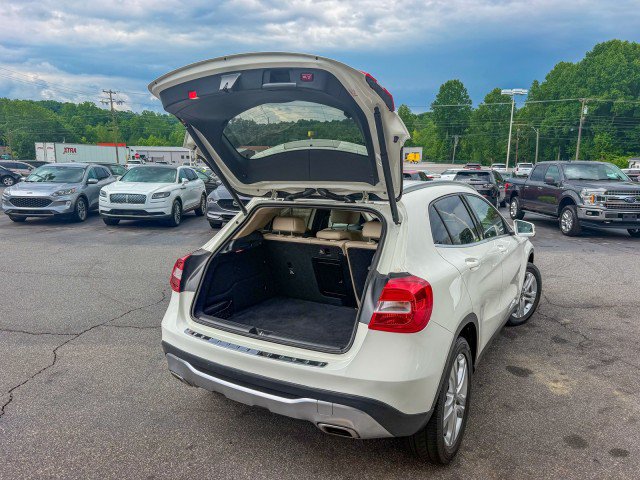 Used 2018 Mercedes-Benz GLA 250 image 13