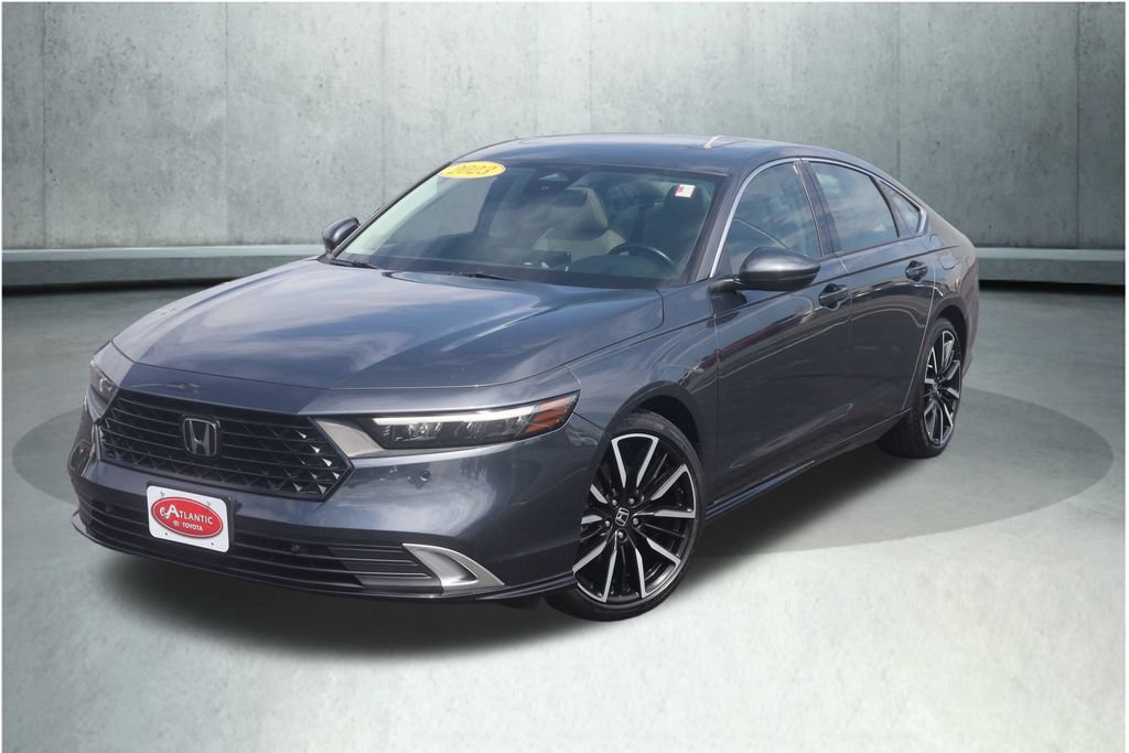 Used 2023 Honda Accord Touring image 22