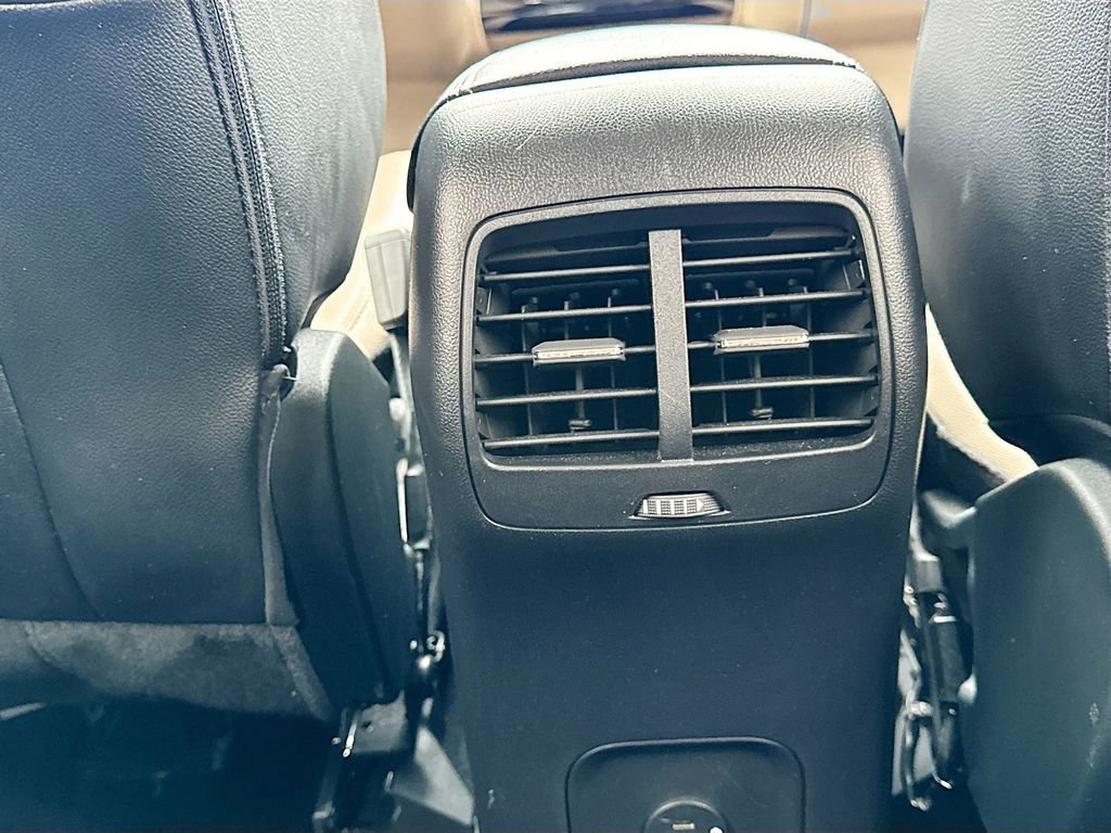 Used 2022 Ford Escape SEL FWD image 29