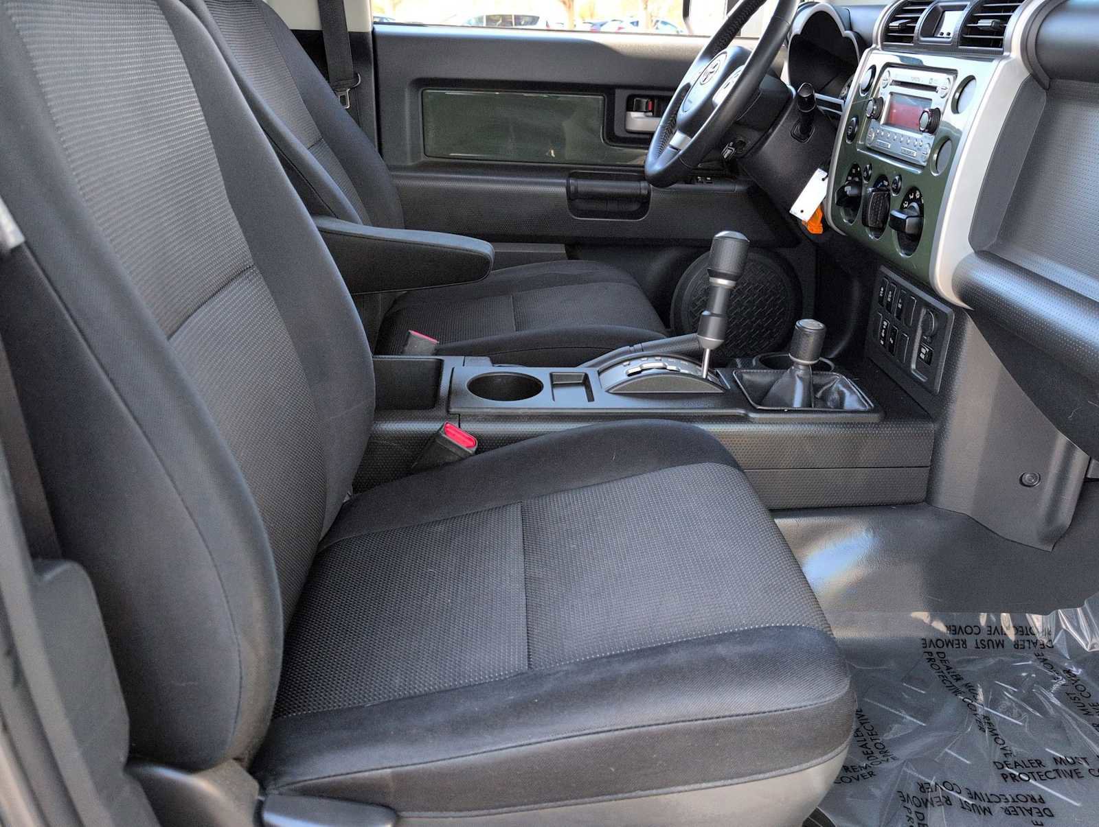 Used 2012 Toyota FJ Cruiser 4WD w/ Upgrade Pkg image 19