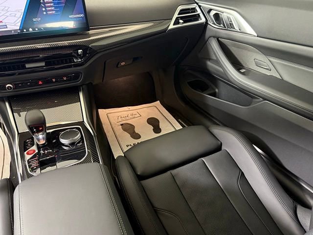 Used 2026 BMW M4 Competition image 32