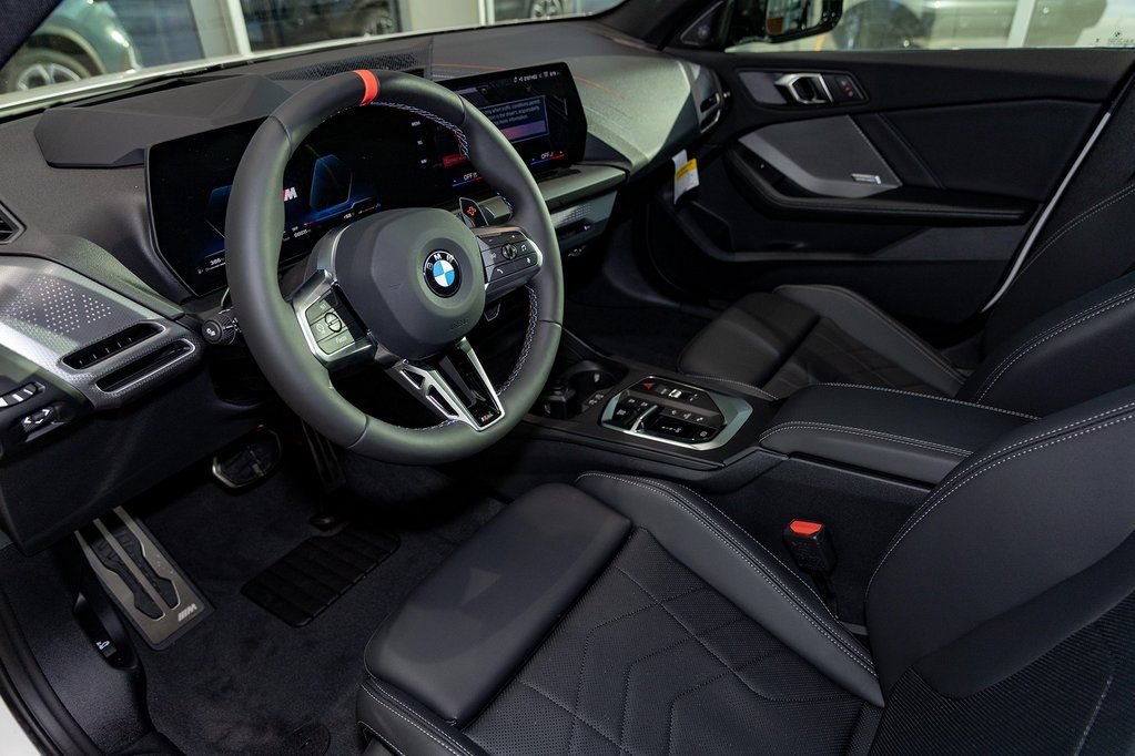Used 2026 BMW M235i xDrive w/ Technology Package AWD/4WD image 15