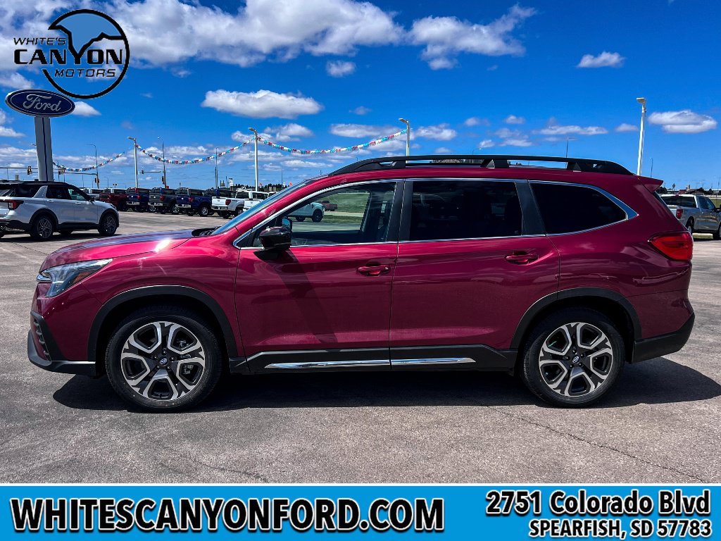 Used 2024 Subaru Ascent Limited w/ Technology Package AWD/4WD image 2