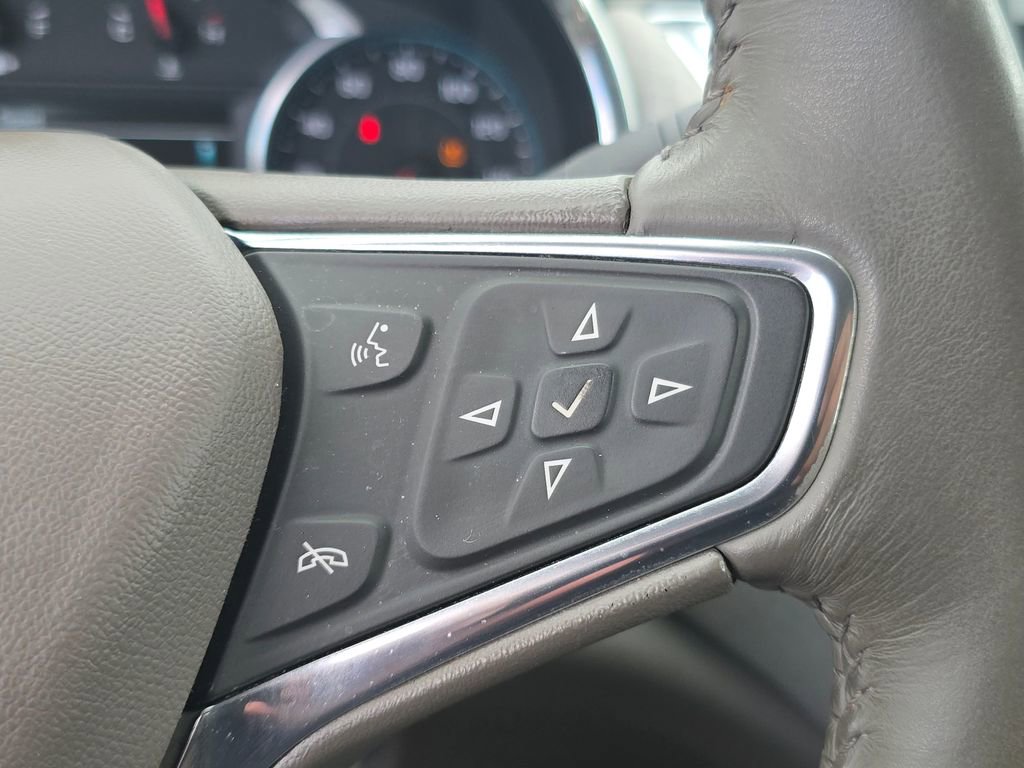 Used 2016 Chevrolet Malibu LT FWD image 15