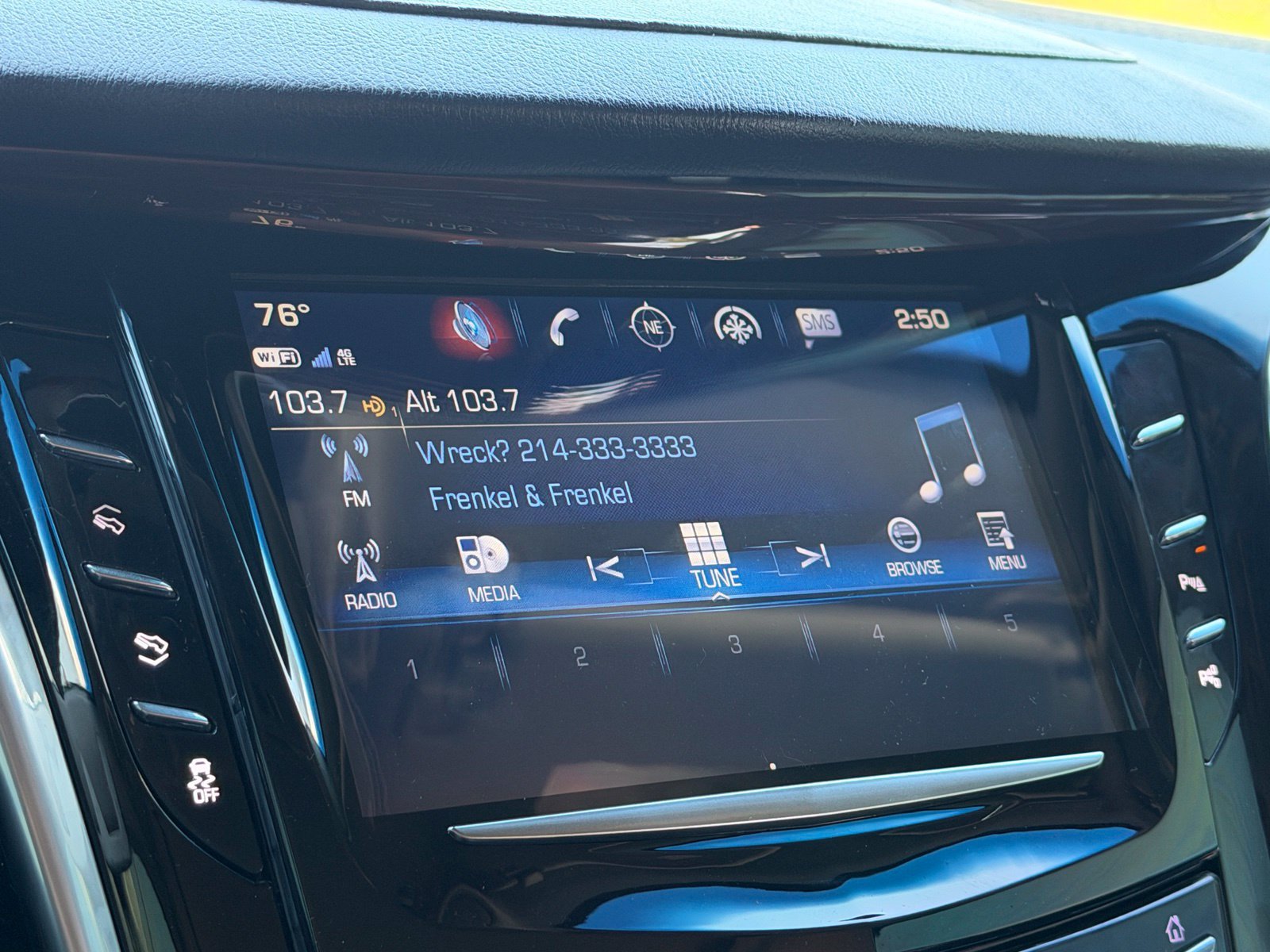 Used 2020 Cadillac Escalade Luxury AWD/4WD image 29